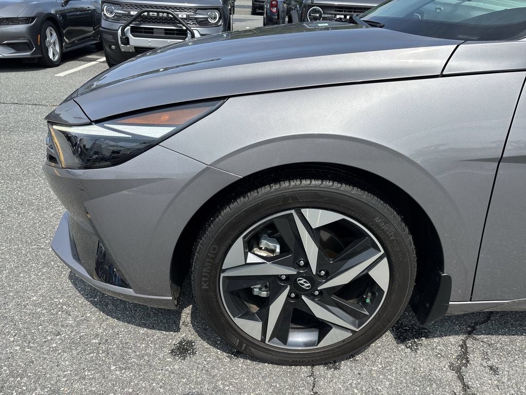 2023 Hyundai Elantra Limited