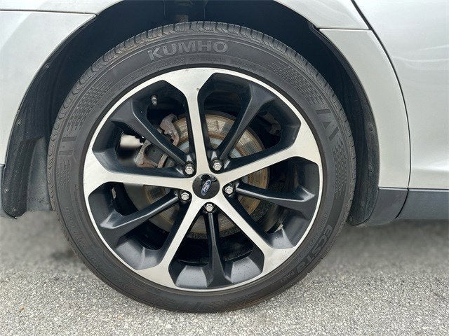 2015 Ford TAURUS SEL