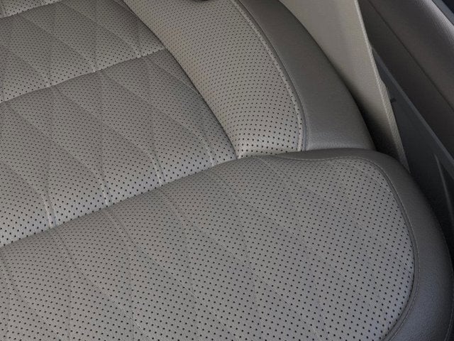 2026 Ford F150 HYBRID Platinum