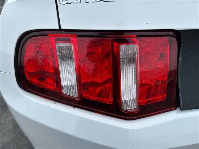 2010 Ford MUSTANG Premium