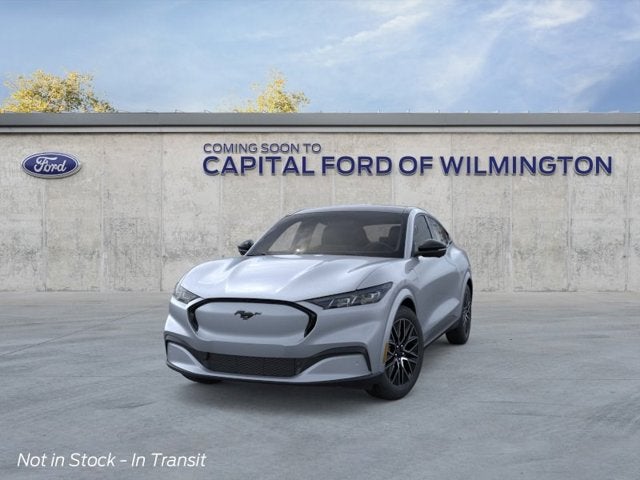 2026 Ford MUSTANG MACHE Premium