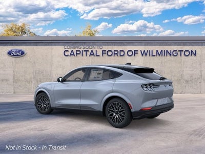 2026 Ford MUSTANG MACHE Premium