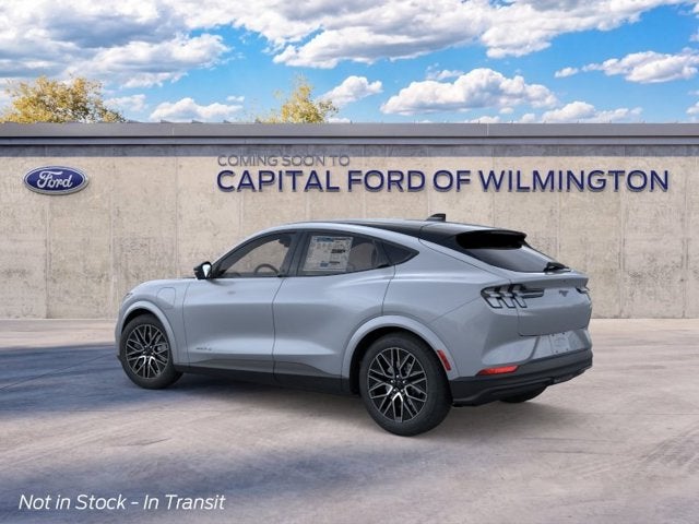 2026 Ford MUSTANG MACHE Premium
