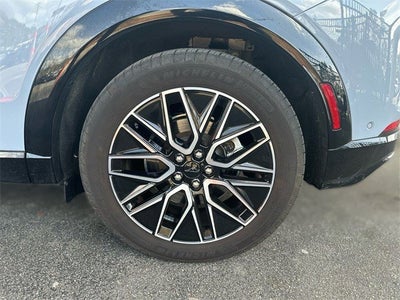 2024 Ford MUSTANG MACHE Premium