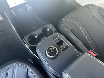 2024 Ford MUSTANG MACHE Premium