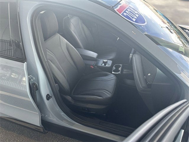 2024 Ford MUSTANG MACHE Premium