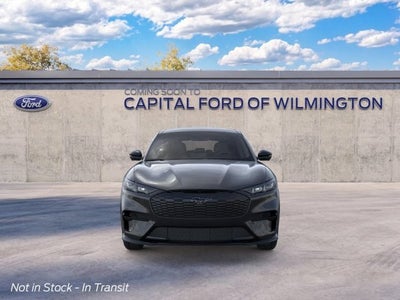 2026 Ford MUSTANG MACHE Premium