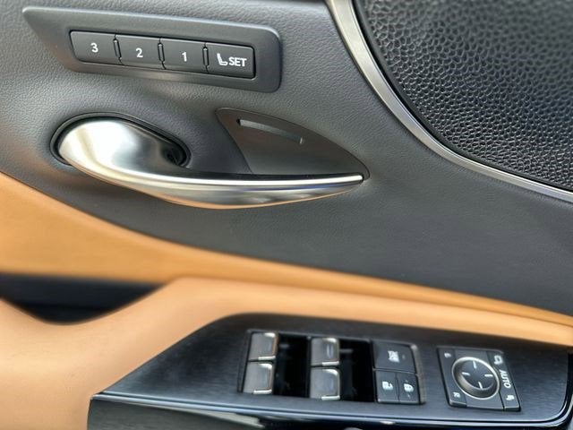 2024 Lexus ES300H 300h Ultra Luxury