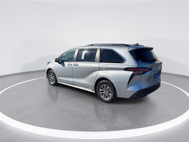 2021 Toyota SIENNA HV XL