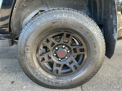 2021 Toyota 4 RUNNER Venture