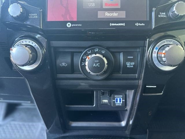 2023 Toyota 4 RUNNER Premium