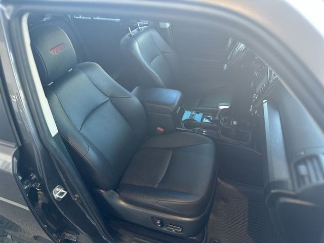 2023 Toyota 4 RUNNER Premium