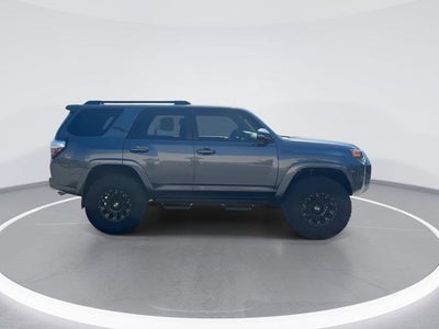 2023 Toyota 4 RUNNER Premium