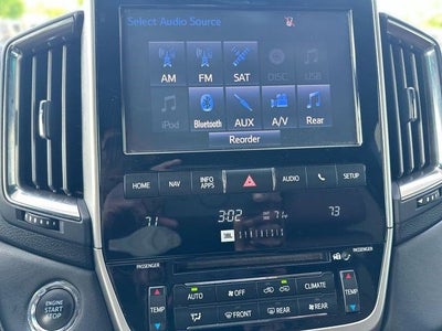 2017 Toyota LAND CRUISER Base