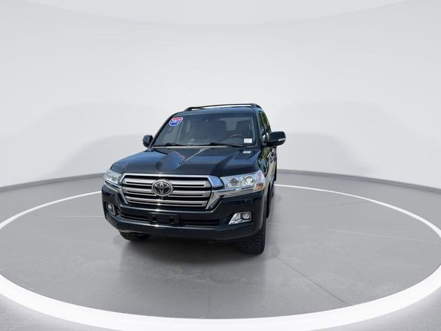 2017 Toyota LAND CRUISER Base