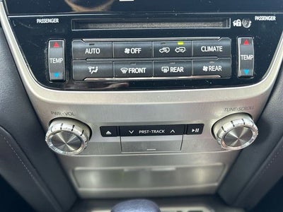 2017 Toyota LAND CRUISER Base