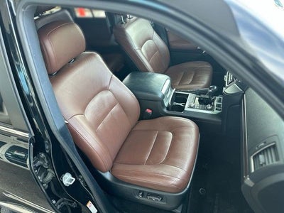 2017 Toyota LAND CRUISER Base