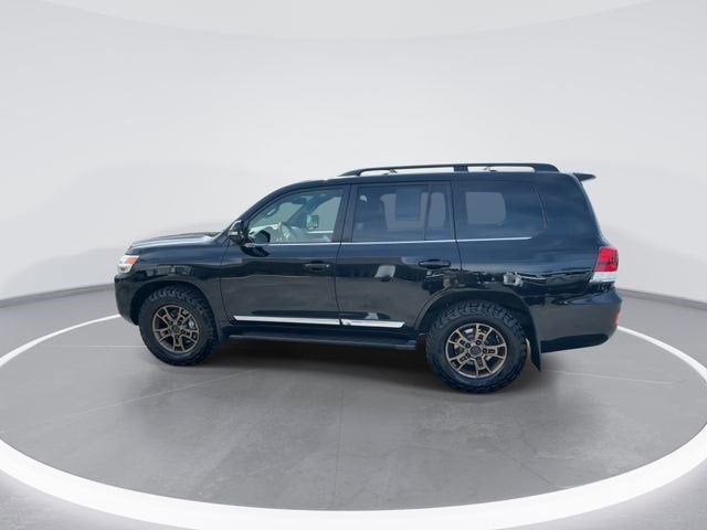 2017 Toyota LAND CRUISER Base
