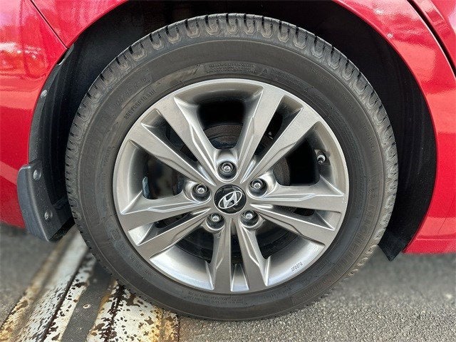 2017 Hyundai ELANTRA Value Edition
