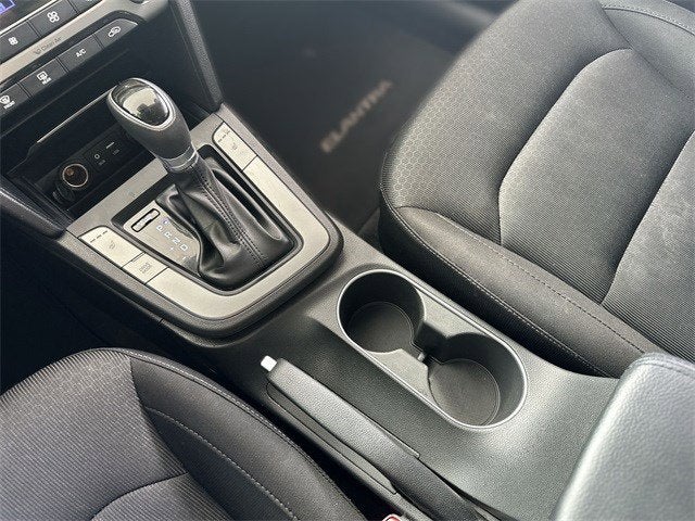 2017 Hyundai ELANTRA Value Edition