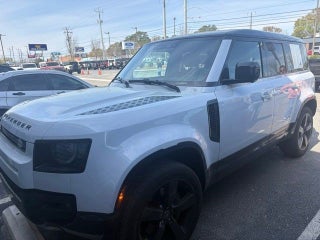2023 Land Rover DEFENDER V8