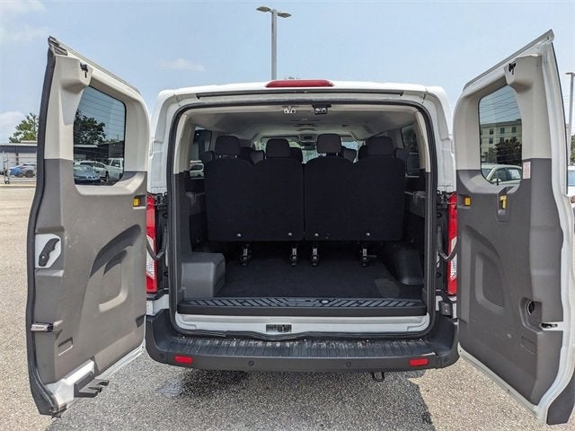 2022 Ford Transit Passenger Wagon XLT
