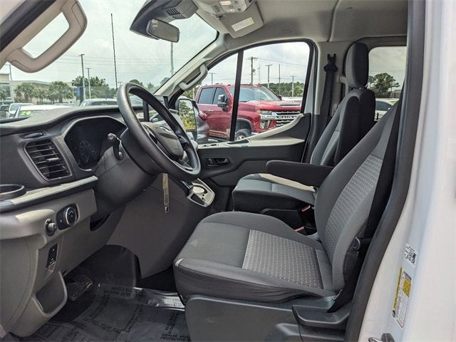 2022 Ford Transit Passenger Wagon XLT