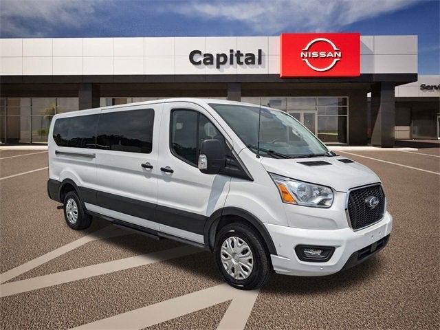 2022 Ford Transit Passenger Wagon XLT