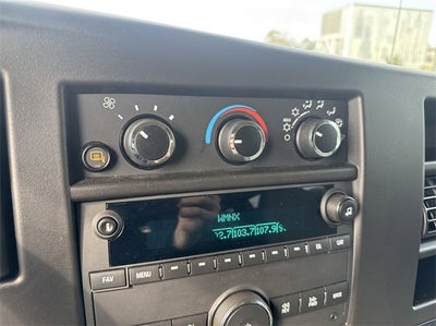 2024 Chevrolet Express Passenger LT