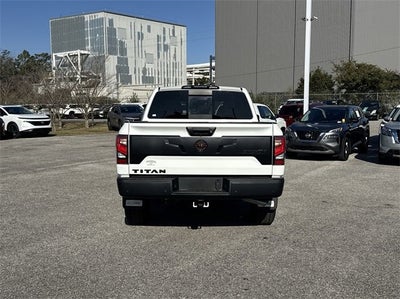 2024 Nissan Titan PRO-4X