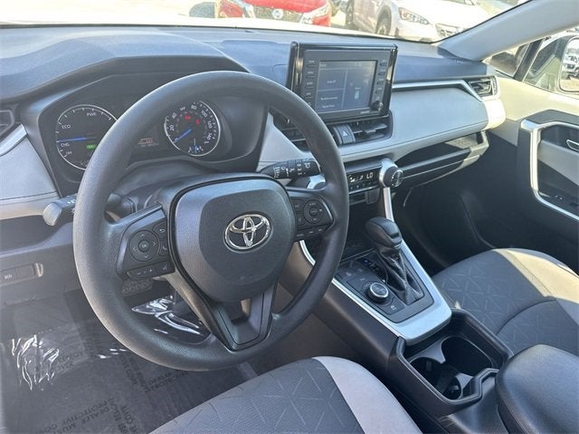 2020 Toyota RAV4 Hybrid XLE