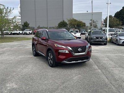 2022 Nissan Rogue SL