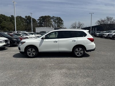 2018 Nissan Pathfinder S