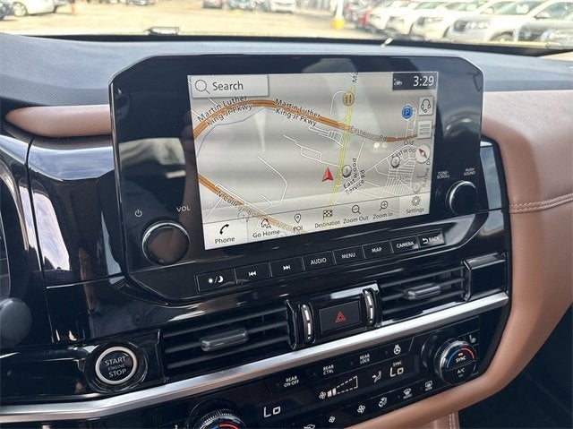 2024 Nissan Pathfinder Platinum