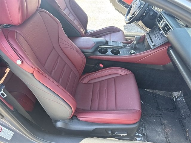 2016 Lexus RC 200t 200t