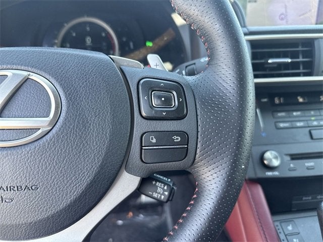 2016 Lexus RC 200t 200t