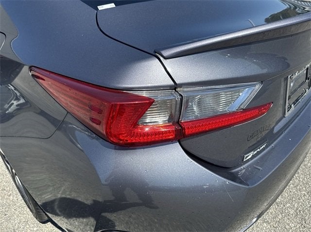 2016 Lexus RC 200t 200t