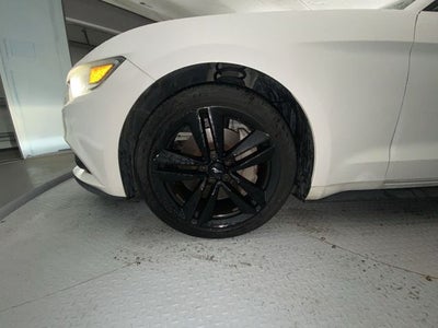 2017 Ford Mustang EcoBoost Premium