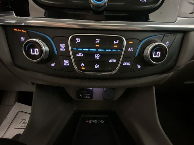 2021 Chevrolet Traverse Premier