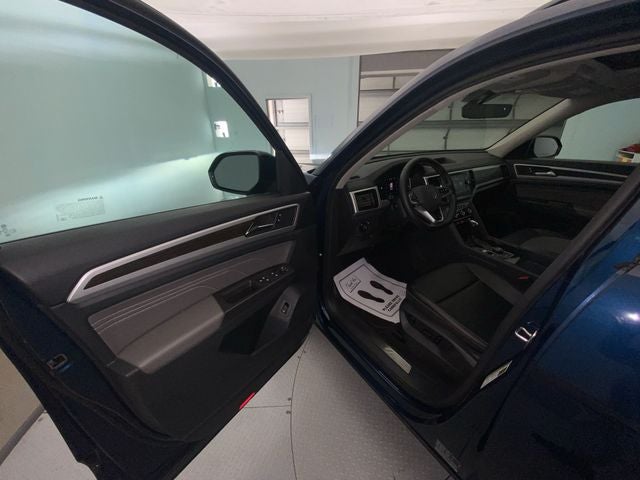 2023 Volkswagen Atlas 2.0T SE w/Technology