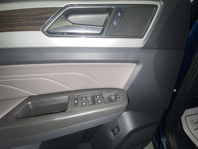 2023 Volkswagen Atlas 2.0T SE w/Technology