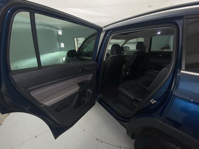 2023 Volkswagen Atlas 2.0T SE w/Technology