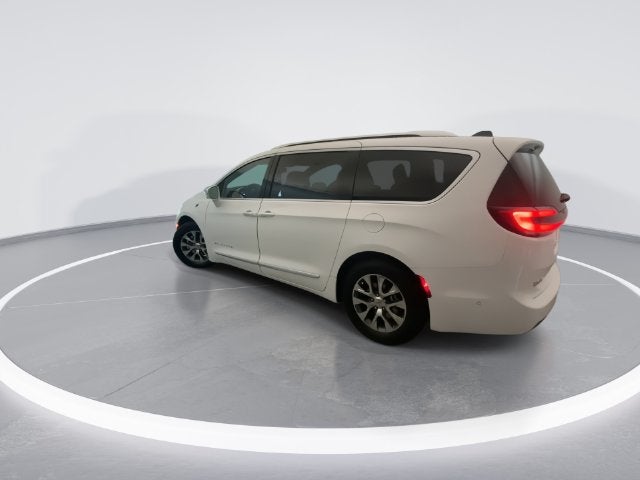 2024 Chrysler Pacifica Hybrid Pinnacle