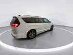2024 Chrysler Pacifica Hybrid Pinnacle