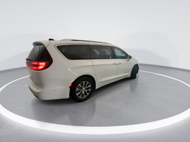 2024 Chrysler Pacifica Hybrid Pinnacle