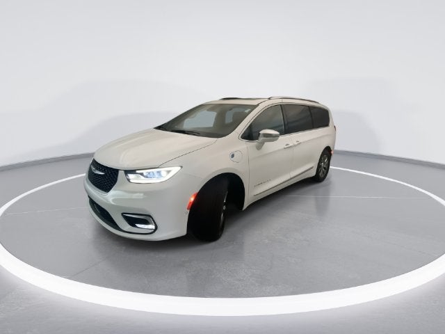 2024 Chrysler Pacifica Hybrid Pinnacle
