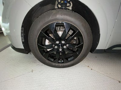 2024 Kia Carnival SX