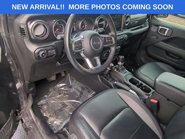 2022 Jeep Wrangler Unlimited Sahara Altitude 4x4