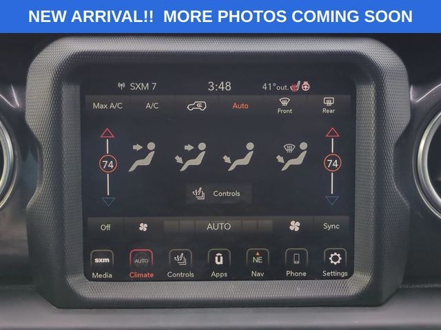 2022 Jeep Wrangler Unlimited Sahara Altitude 4x4