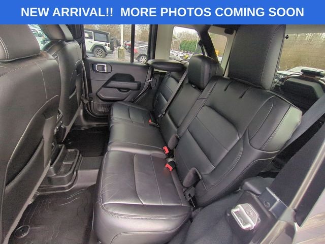 2022 Jeep Wrangler Unlimited Sahara Altitude 4x4